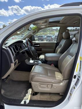 2011 Toyota Sequoia Platinum