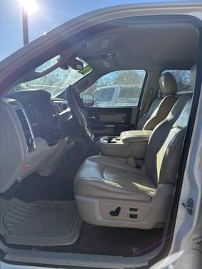 2016 RAM 1500 Laramie