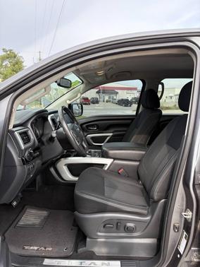 2018 Nissan Titan SV