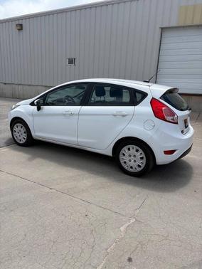 Oxford White 2017 Ford Fiesta S