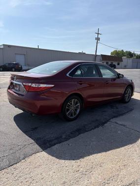 2017 Toyota Camry SE