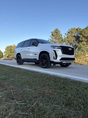 2023 Cadillac Escalade V-Series