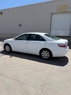 Super White 2007 Toyota Camry Hybrid SE