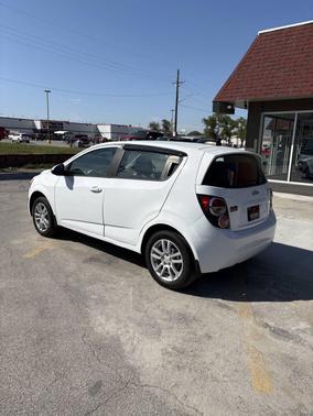 2016 Chevrolet Sonic LS