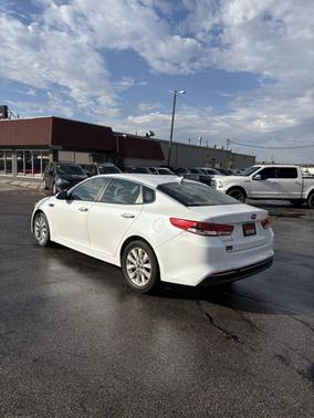 2016 Kia Optima LX