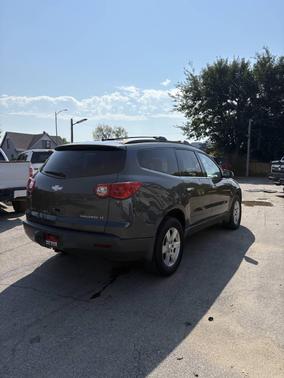 2011 Chevrolet Traverse LT