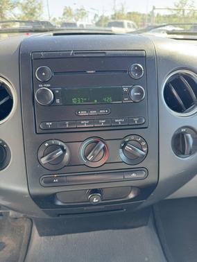 2005 Ford F-150 XL