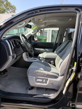 2011 Toyota Tundra Grade