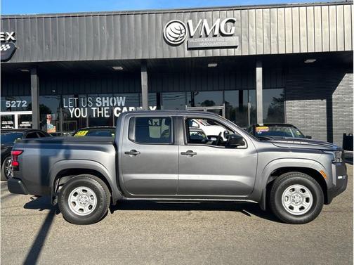 2023 Nissan Frontier S