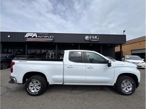White 2021 Chevrolet Silverado 1500 LT