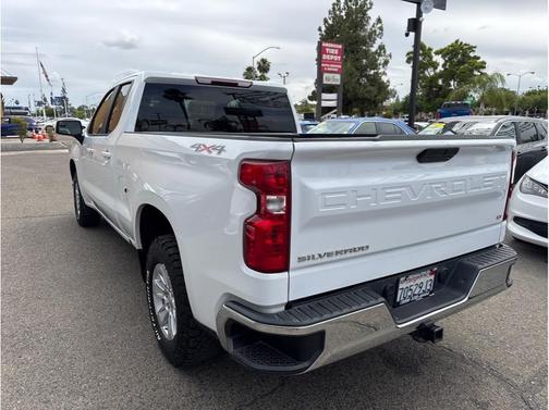 White 2021 Chevrolet Silverado 1500 LT
