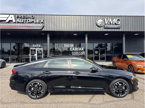 Ebony Black 2022 Kia K5 GT-Line