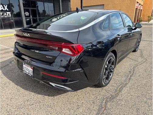 Ebony Black 2022 Kia K5 GT-Line