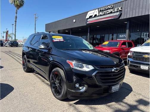 Mosaic Black Metallic 2019 Chevrolet Traverse Premier