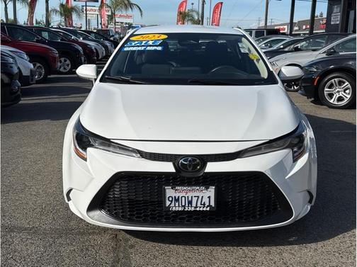 Ice Cap 2023 Toyota Corolla LE