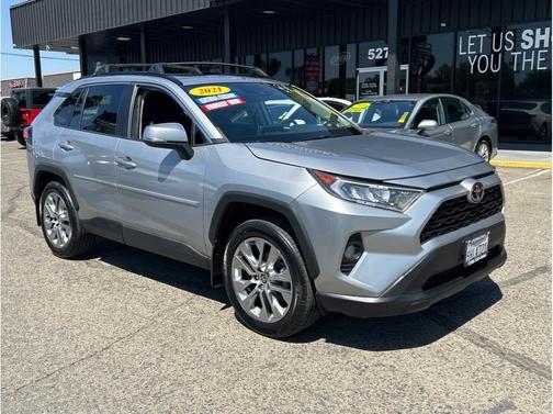 Silver Sky Metallic 2021 Toyota RAV4 XLE Premium