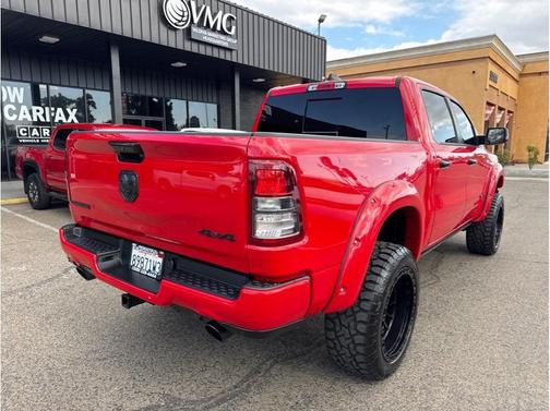 Flame Red Clearcoat 2024 RAM 1500 Big Horn/Lone Star