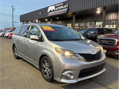 2017 Toyota Sienna SE Premium