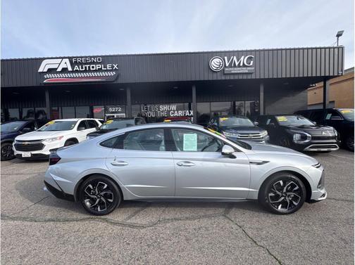 Aero Silver 2024 Hyundai SONATA SEL