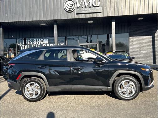 Phantom Black 2023 Hyundai TUCSON SEL