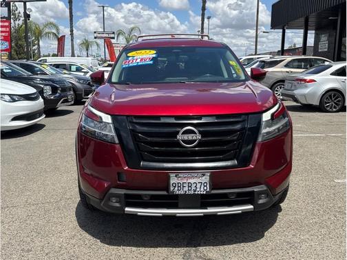 Burgundy 2022 Nissan Pathfinder SL 2WD