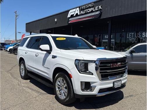 White 2024 GMC Yukon SLT