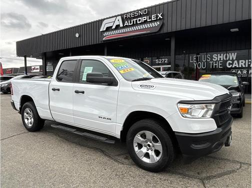 Bright White Clearcoat 2022 RAM 1500 Tradesman