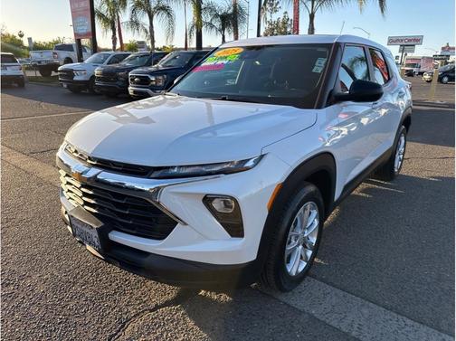 2025 Chevrolet Trailblazer LS