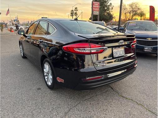 2019 Ford Fusion Energi Titanium