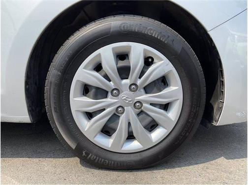 No Color 2019 Hyundai Accent SE