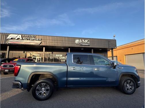 Downpour Metallic 2024 GMC Sierra 1500 SLT