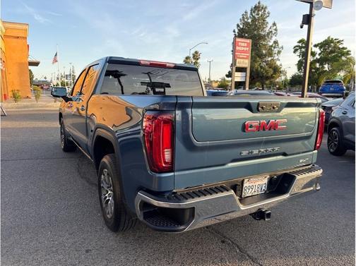 Downpour Metallic 2024 GMC Sierra 1500 SLT