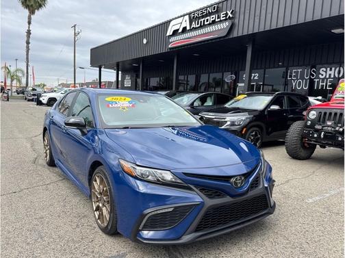 Reservoir Blue 2024 Toyota Camry SE