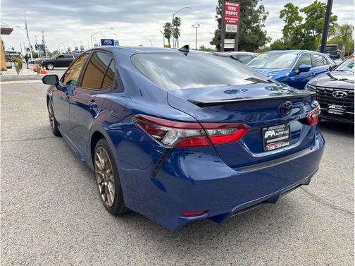 Reservoir Blue 2024 Toyota Camry SE