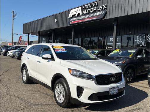Snow White Pearl 2019 Kia Sorento LX