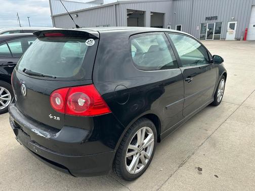 2007 Volkswagen Rabbit 2-Door