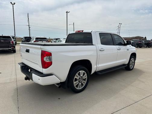 2016 Toyota Tundra Platinum