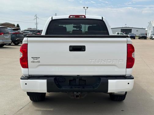 2016 Toyota Tundra Platinum
