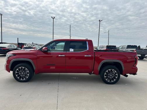 2025 Toyota Tundra Hybrid Limited