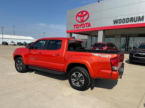 2017 Toyota Tacoma TRD Sport
