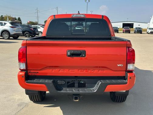2017 Toyota Tacoma TRD Sport