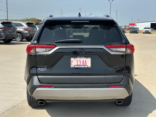 2022 Toyota RAV4 Limited