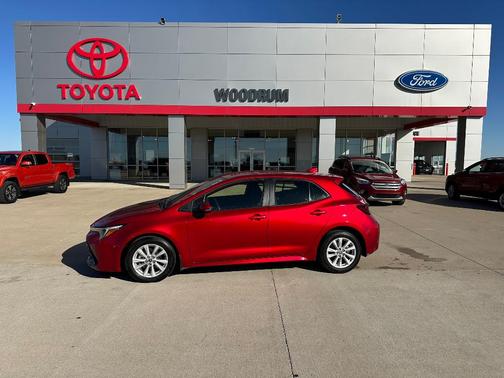 2023 Toyota Corolla Hatchback SE