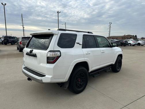 2022 Toyota 4Runner TRD Off Road Premium