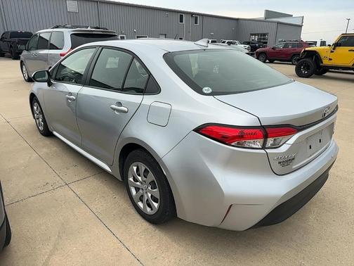 2023 Toyota Corolla Hybrid LE
