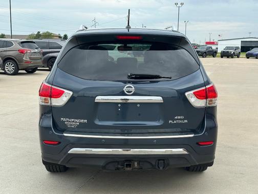 2015 Nissan Pathfinder Platinum