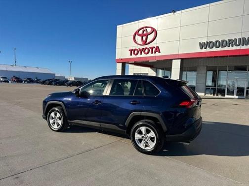 2021 Toyota RAV4 Hybrid XLE