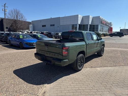 Green 2026 Nissan Frontier SV