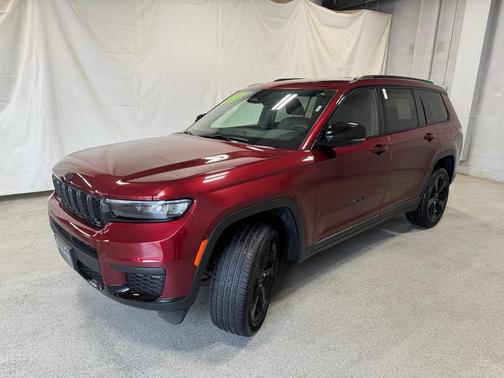 2023 Jeep Grand Cherokee L Laredo
