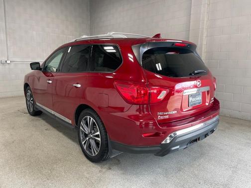 2019 Nissan Pathfinder Platinum